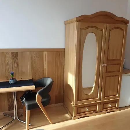 ホームステイ Edi