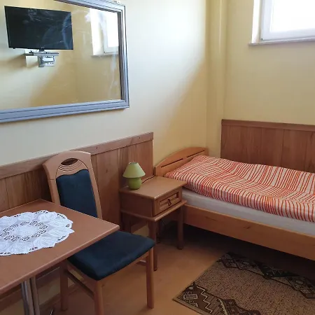 Edi Rum i privatbostad