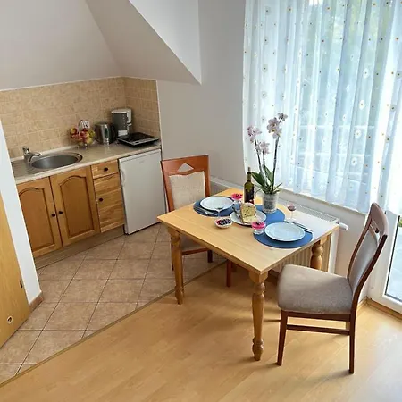 Edi ホームステイ *